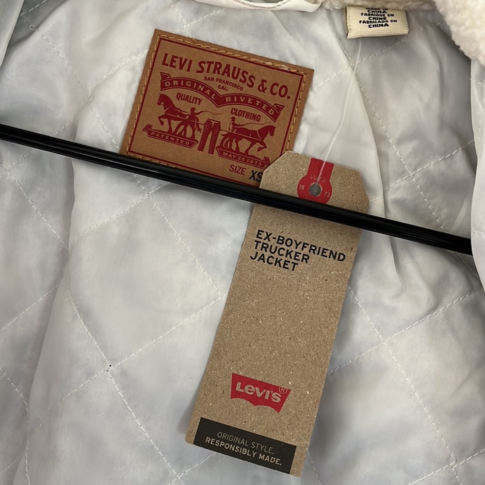 Levi's Plaid Ex-Boyfriend Trucker Jacket - Picture 5 of 7